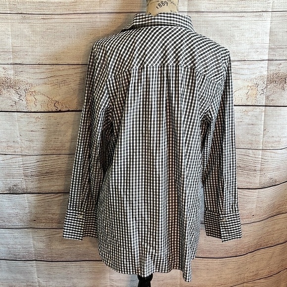 Talbots Casual Button Down Shirt Metallic Threads Long Sleeves Size 14 No Iron - Picture 5 of 8